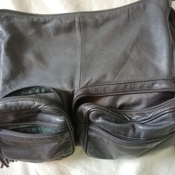 Genuine leather crossbody messenger bag - Picture 7 of 12